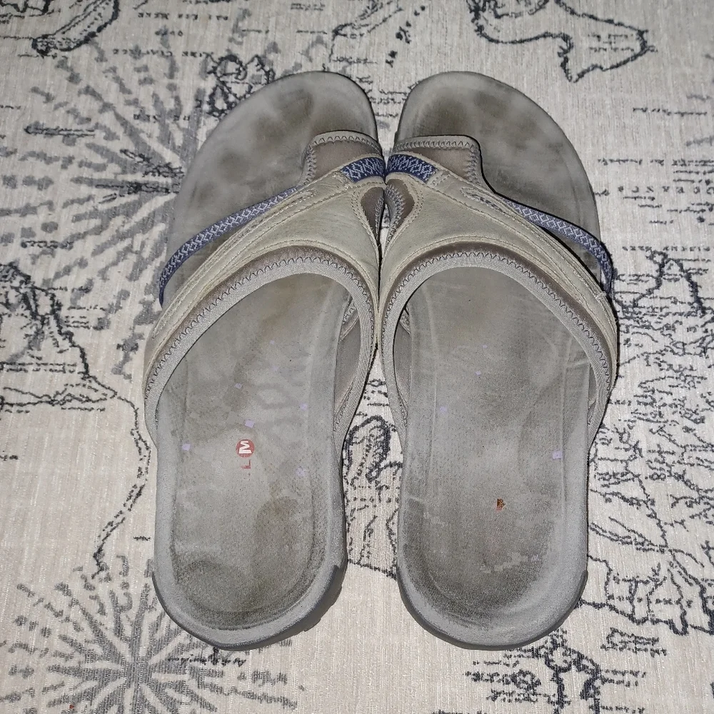 Merrell Sandals - Picture 4 of 4
